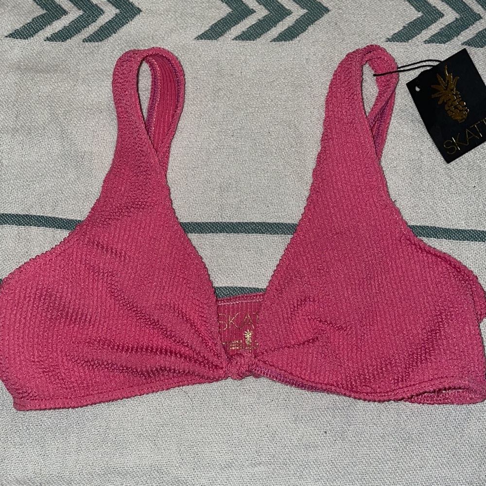Skatie top